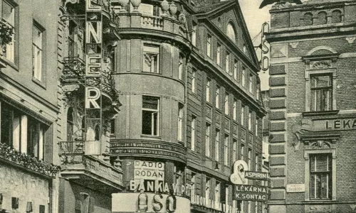 B021 Obchodní a obytný dům (První rakouská pojišťovna proti úrazům)